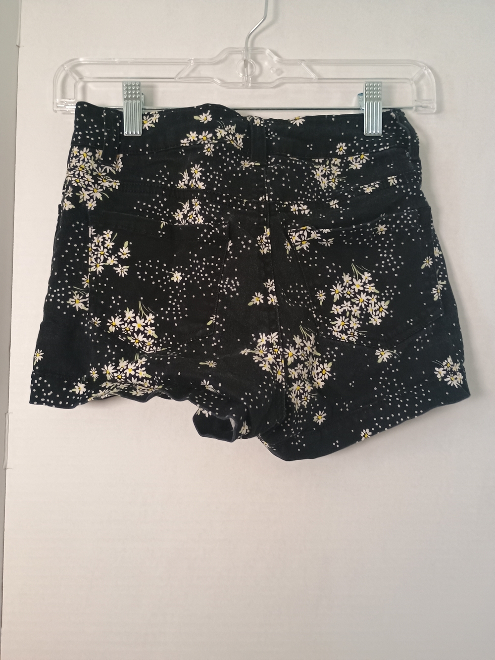 So Floral Jean Shorts Black & Yellow Size 3